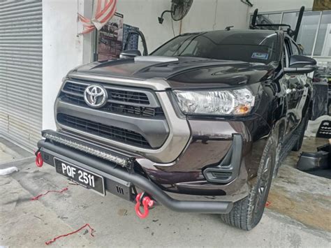 Toyota Hilux front bumper protection, Auto Accessories on Carousell