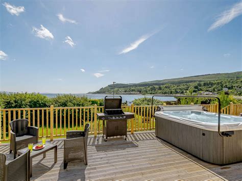 Scotland Pet Friendly Beach Cottages | Dog Friendly Holidays