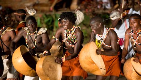 How to Explore the 5 Unmissable Attraction in Uganda