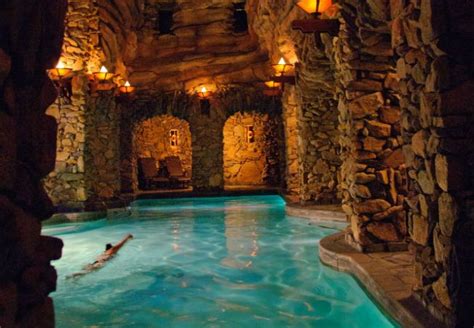 Can't Believe It's a Hotel: 20 Coolest hotel pools in the US | Expedia Viewfinder Cool Swimming ...