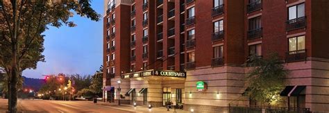 COURTYARD BY MARRIOTT CHATTANOOGA DOWNTOWN - Prices & Hotel Reviews (TN)