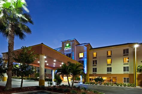 HOLIDAY INN EXPRESS® & SUITES COCOA BEACH - Cocoa Beach FL 5575 North ...