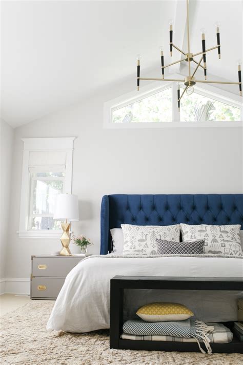 20+ Navy Blue Headboard Bedroom Ideas – The Urban Decor