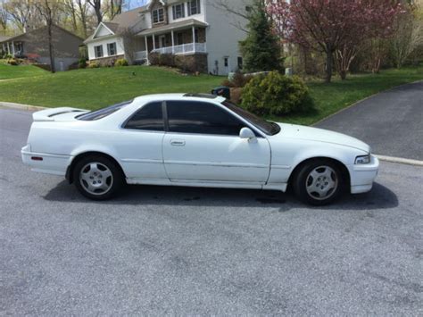 1994 Acura Legend Coupe TYPE II 2-Door 3.2L