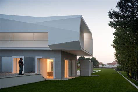 Fez House / Álvaro Leite Siza Vieira | ArchDaily