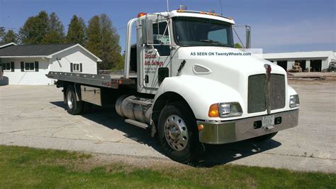 2006 Kenworth T300