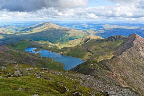 11 Top Attractions & Things to Do in Snowdonia | PlanetWare