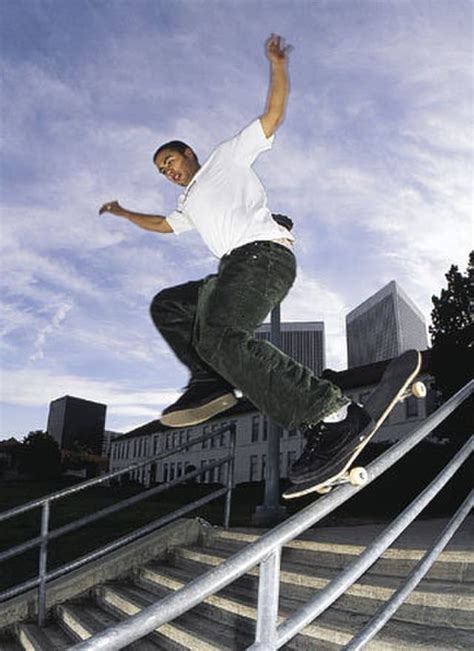 25 Famous Skateboarders Who Made a Big Impact - Discover Walks Blog