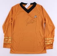 William Shatner Signed Star Trek "Captain James T. Kirk" Prop Replica ...