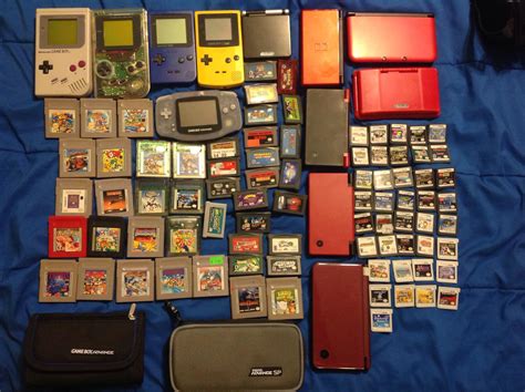 My growing Nintendo handheld collection : Gameboy