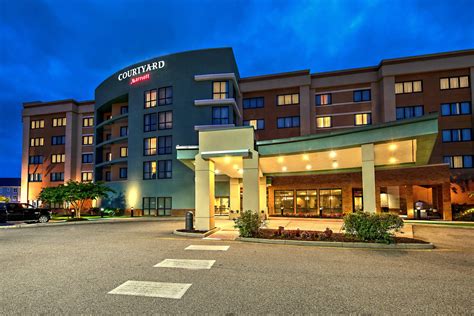 Courtyard Marriott Newport News Airport- Newport News, VA Hotels- First Class Hotels in Newport ...