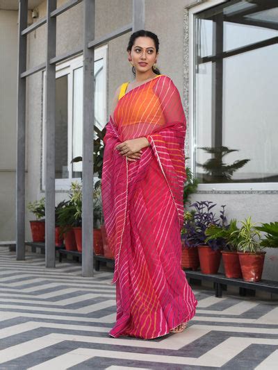 Buy Latest Designer Party Wear Indian Sarees | Mulmul.com