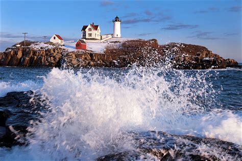 Visit These Breathtaking Lighthouses While in York Beach, ME - Sands by ...