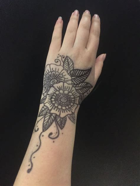 Black Sharpie hand art Hand And Finger Tattoos, Hand Tattoos, You Draw ...