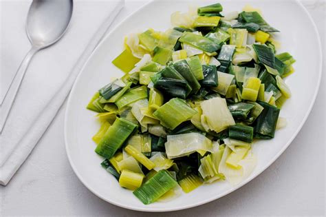 Easy Buttered Leeks Recipe