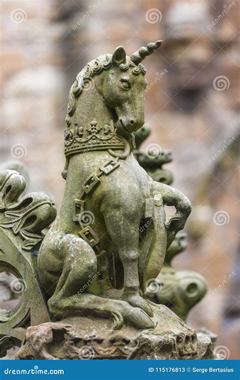 Scottish Unicorn Sculpture at Linlithgow Palace, Scotland. Stock Image - Image of fabled ...