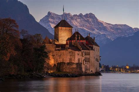 Top 10 Facts about the Chillon Castle in Switzerland - Discover Walks Blog