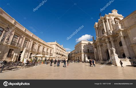 Cathédrale - Ortygia Syracuse Sicile Italie — Photo éditoriale ...