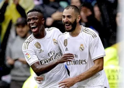 Benzema, Vinicius Troll Barcelona After Loss To Bayern Munich