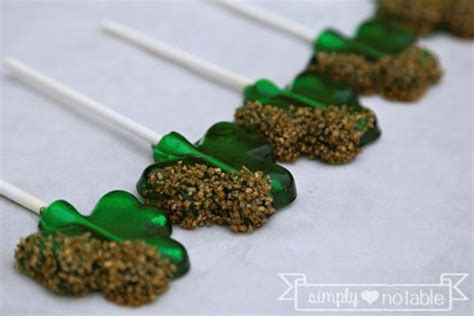 Lucky Lollipops! { St. Patrick's Day Lollipops! }- B. Lovely Events