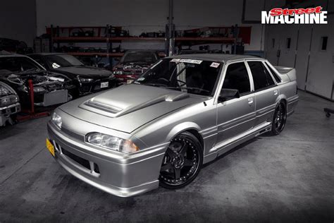 ALL-WHEEL DRIVE GT-R-BASED VL WALKINSHAW REPLICA – VIDEO