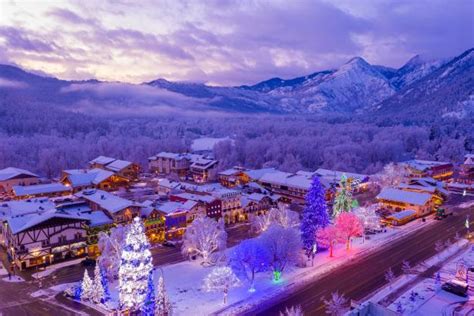 The Best Christmas Towns in the US | HGTV