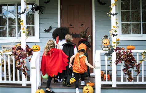 What Time Does Trick-or-Treating Start in 2024? Times, Hours - Parade