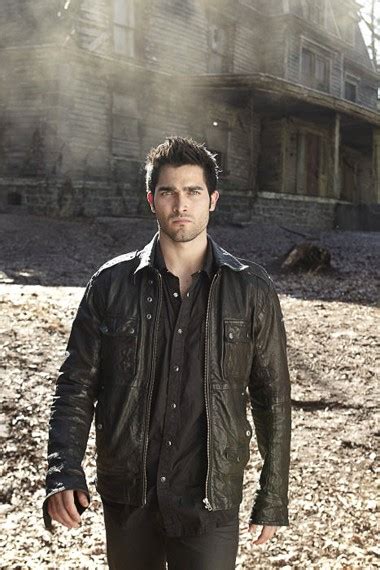 Tyler Hoechlin as Derek Hale in Teen Wolf - Season 1 Portrait - Tyler Hoechlin Photo (40478746 ...