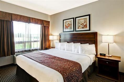 TISDALE CANALTA HOTEL $127 ($̶1̶4̶1̶) - Prices & Reviews - Saskatchewan