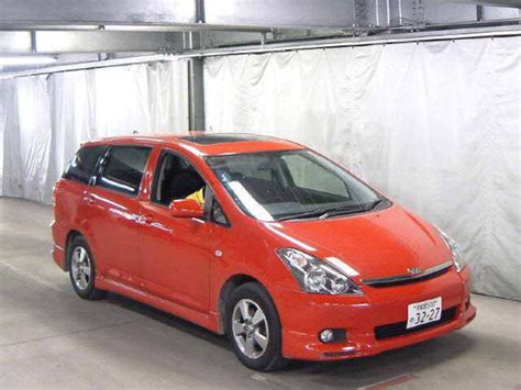 2004 Toyota Wish specs