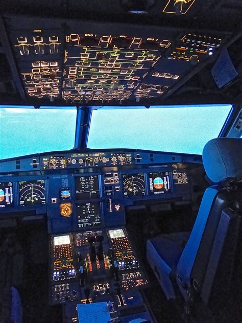 A320 Flight Deck | *Photo taken in-flight. | N. Kodama | Flickr