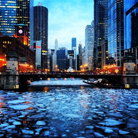 Chicago winter | Chicago winter, Chicago photography, New york skyline