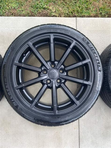 Help ID'ing these 18" black wheels? - AudiWorld Forums