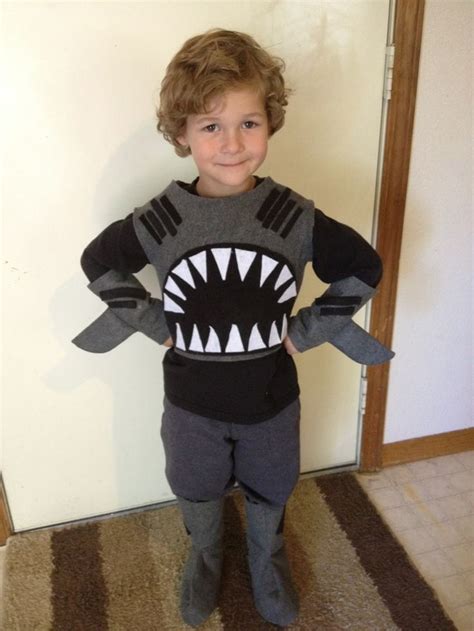 Sharkboy costume | Dyi halloween costumes, Boy costumes, Shark boy costume