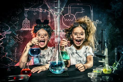 Five classic science experiments to try at home - Futurum