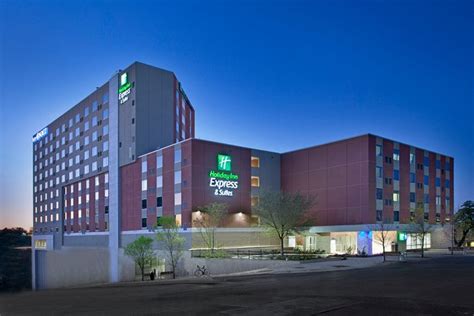 HOLIDAY INN EXPRESS & SUITES AUSTIN DOWNTOWN - UNIVERSITY, AN IHG HOTEL ...