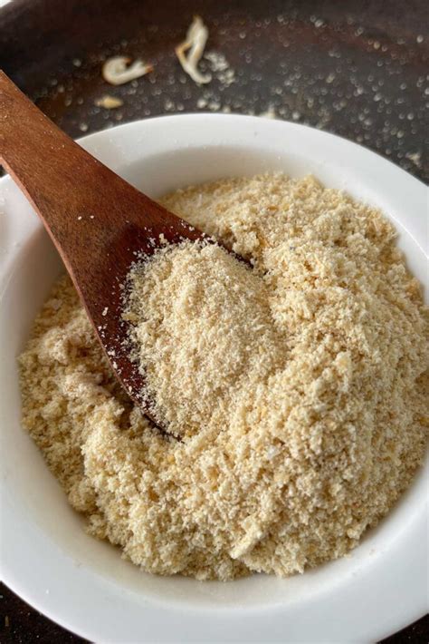 How to Make Homemade Onion Powder (Easy Oven Steps)