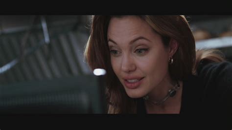 Angelina Jolie in "Mr. & Mrs. Smith" - Angelina Jolie Image (12026385) - Fanpop