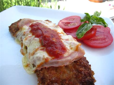 Sandwich de Milanesa a la Napolitana | Recipe here: www.wear… | Flickr