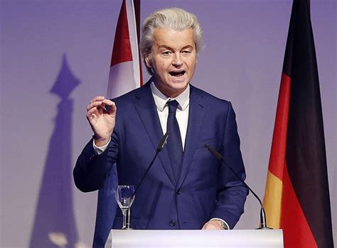 Far-right outcast Geert Wilders vows to 'de-Islamise' the Netherlands ...