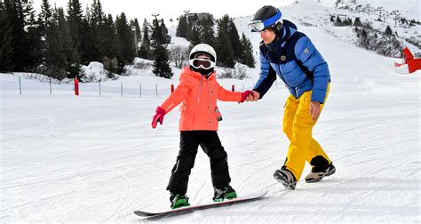 Children snowboard lessons in Megeve - Private Snowboard Instructor