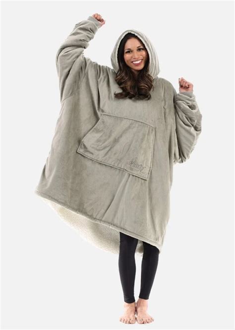 The Comfy® Original™ - The Blanket You Can Wear! | How to wear ...