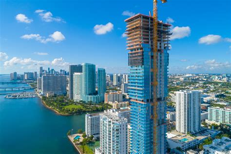 The Tallest Residential Building in Miami's Edgewater Neighborhood Tops off at 57 Stories ...