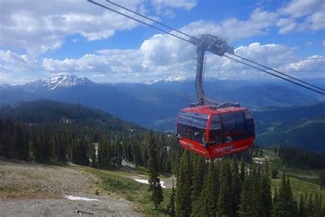 A gondola car returning to Whistler Mountain. | Brian Holsclaw | Flickr