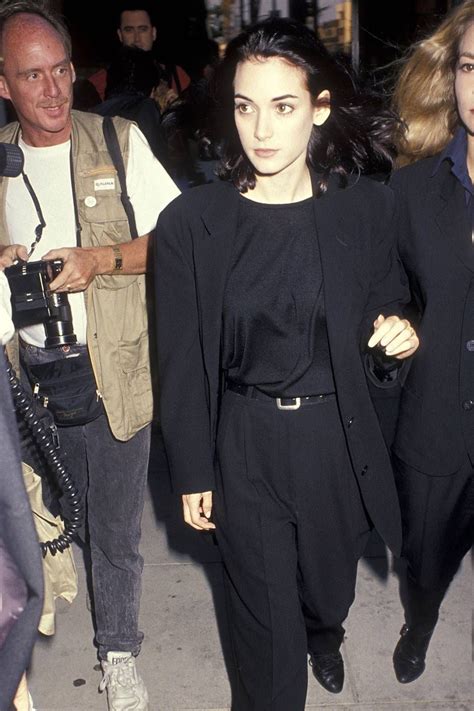 12 Nostalgic ’90s Looks From Winona Ryder – Fashion’s Original Goth Girl | 90s fashion, Winona ...