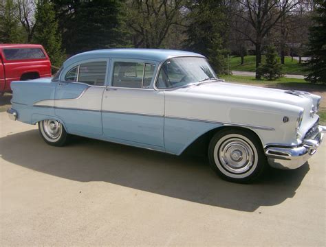 1955 Oldsmobile 88 - Information and photos - MOMENTcar