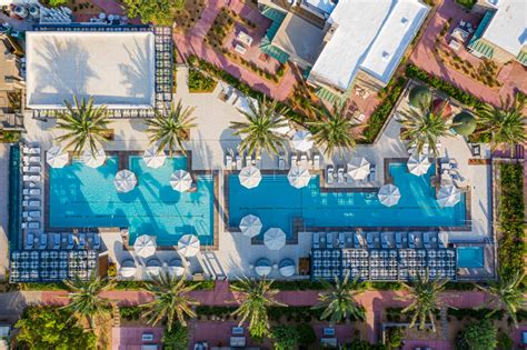 Swim - Luxury Resort in Phoenix