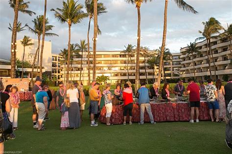 Sheraton Maui Luau Review - Dining Maui