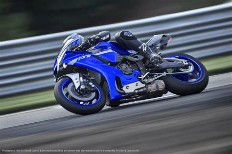 2020 Yamaha YZF-R1 / R1M | Top Speed