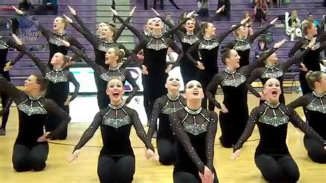 Drill team: Riverton Silverwolves dance routine. - YouTube